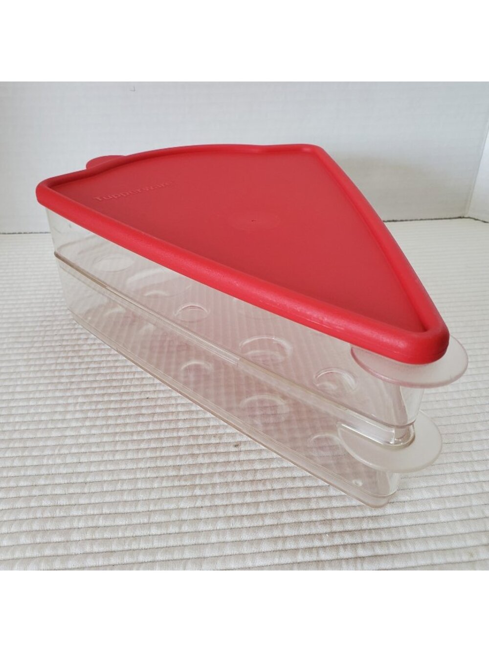 2 Tupperware Keep 'n Heat Pizza Slice Keeper Set Red 9.5x7 Stackable Container